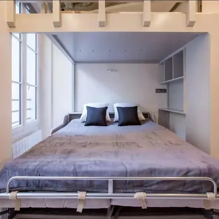 Apartment 501 Simon - Superb Marais District *